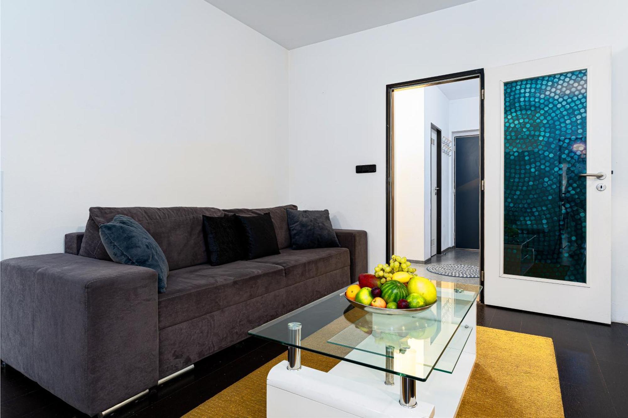 Kingdom Of Silver Apartment
